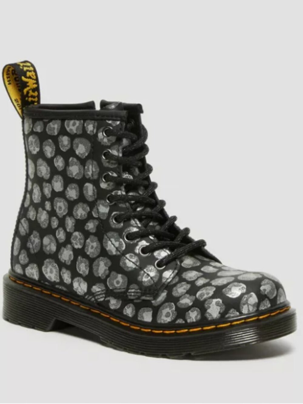 New Girls Dr. Martens Junior 1460 Leopard Hydro Leather Lace Up Boots 2 Youth 2Y